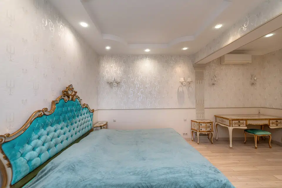 Продаётся 3-комнатная квартира, 156 м²