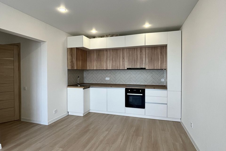 Продаётся 3-комнатная квартира, 72.3 м²