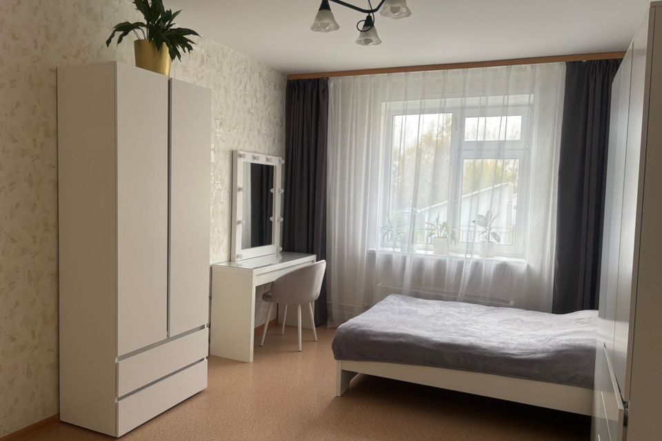 Продаётся 1-комнатная квартира, 42.5 м²