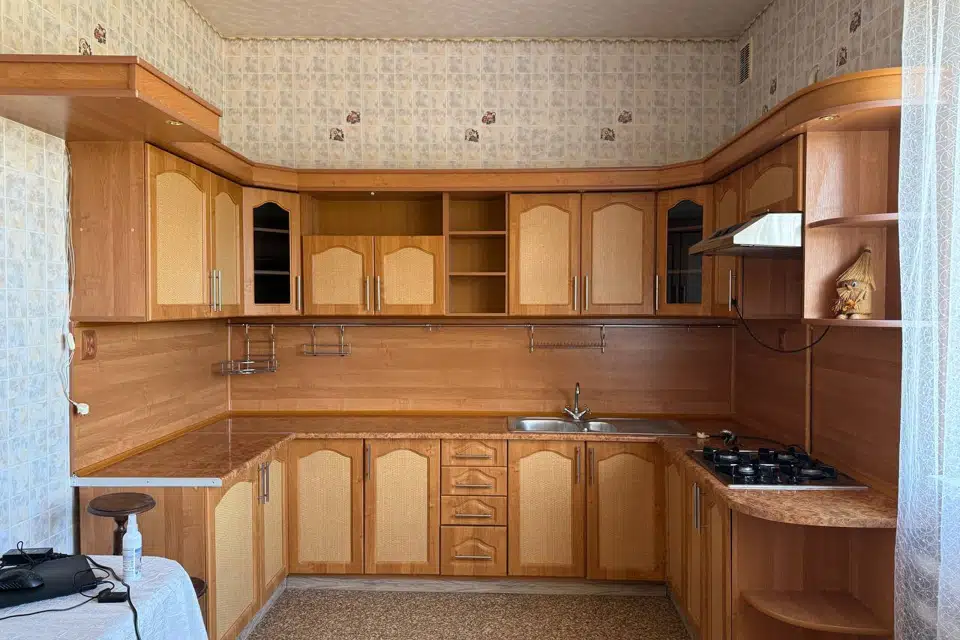 Продаётся 3-этажный дом, 271 м²