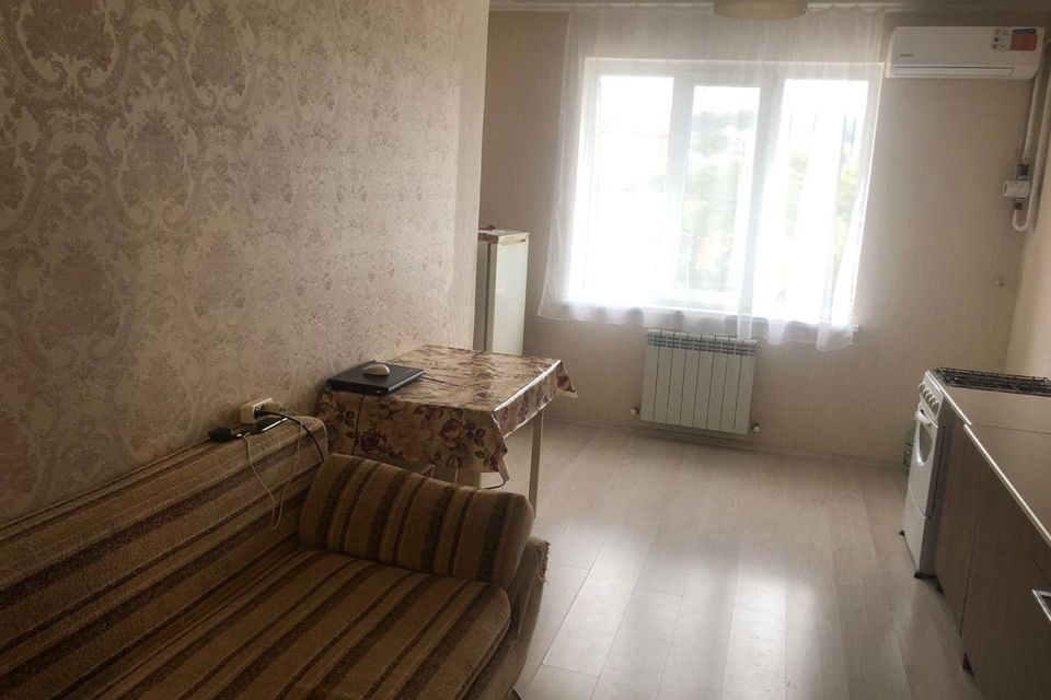 Продаётся 1-комнатная квартира, 42.5 м²