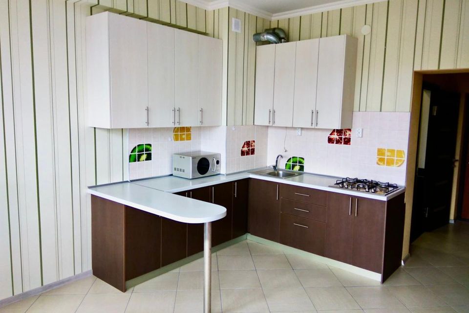 Продаётся 1-комнатная квартира, 60 м²