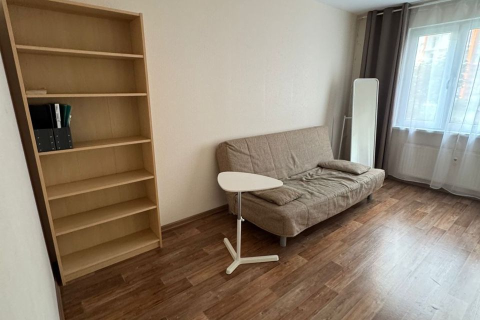 Сдаётся 2-комнатная квартира, 56 м²