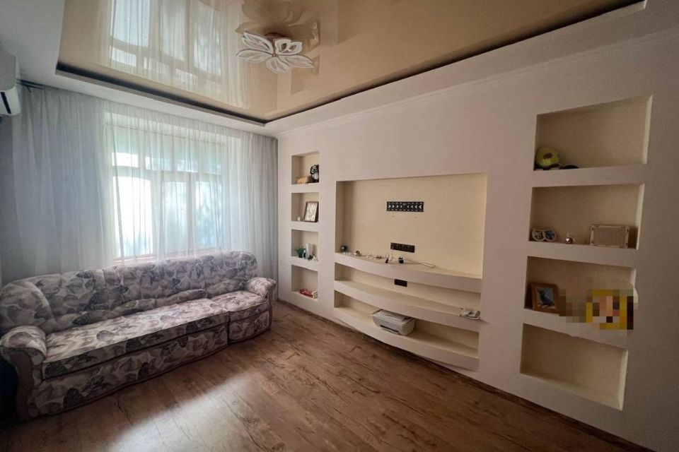 Продаётся 3-комнатная квартира, 55 м²