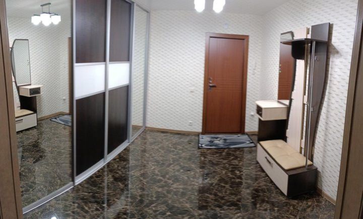 Сдаётся 2-комнатная квартира, 68 м²