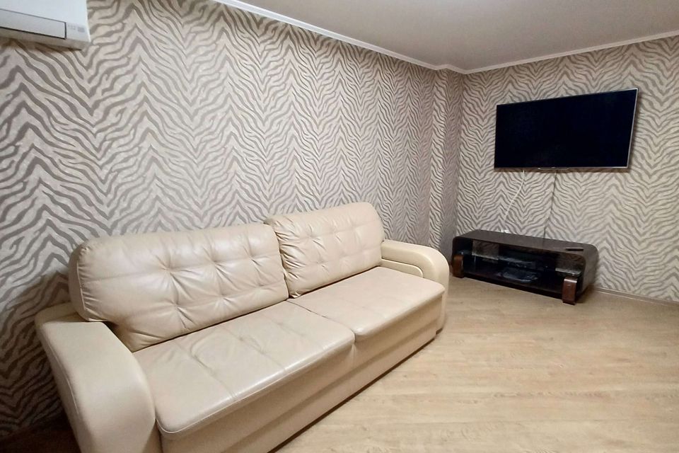 Продаётся 1-комнатная квартира, 41 м²