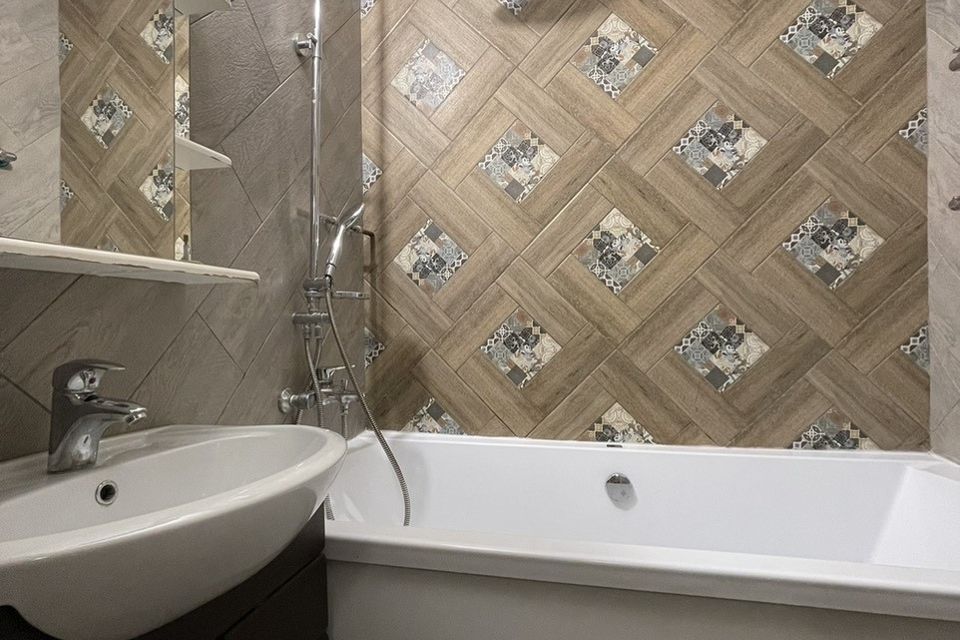 Продаётся 1-комнатная квартира, 40.7 м²