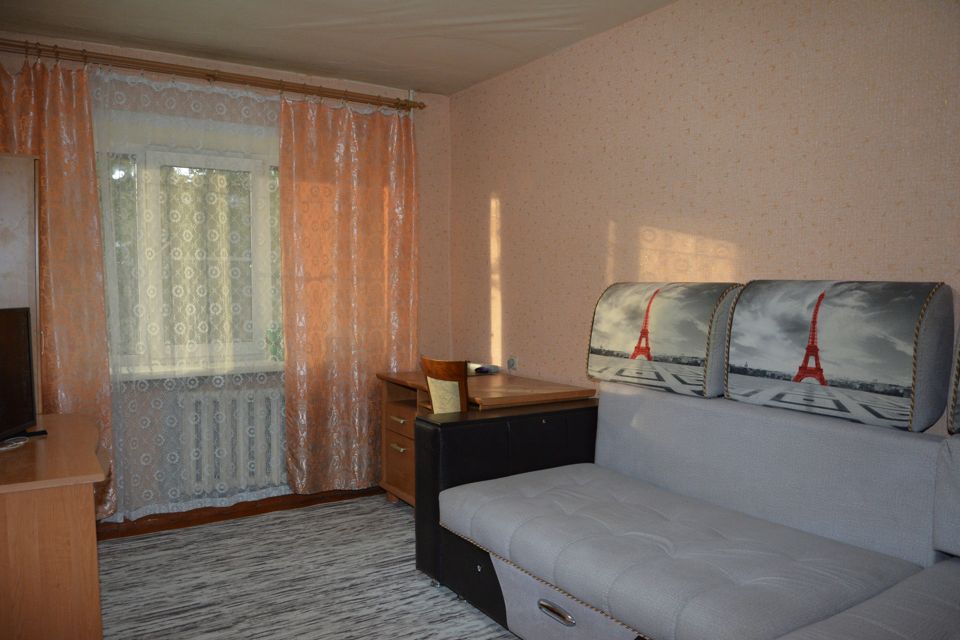 Продаётся 3-комнатная квартира, 61.9 м²