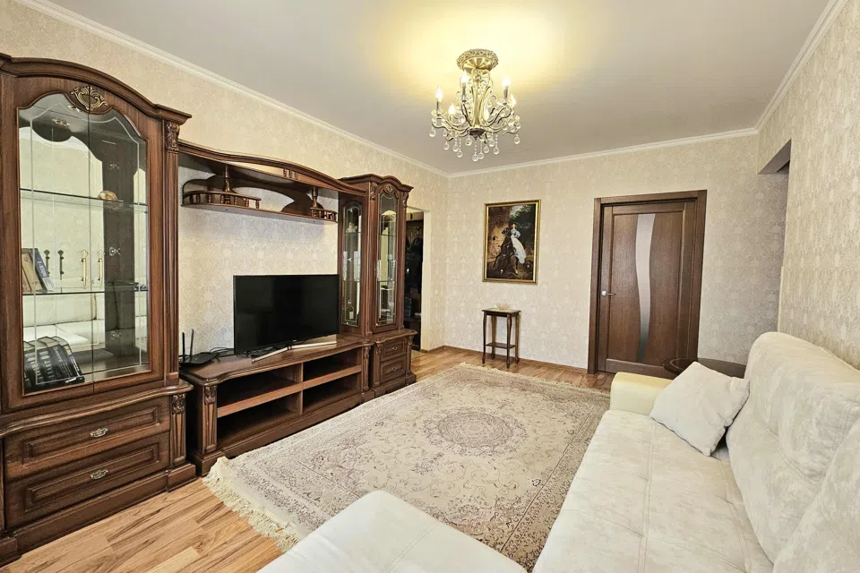 Продаётся 4-комнатная квартира, 84.9 м²