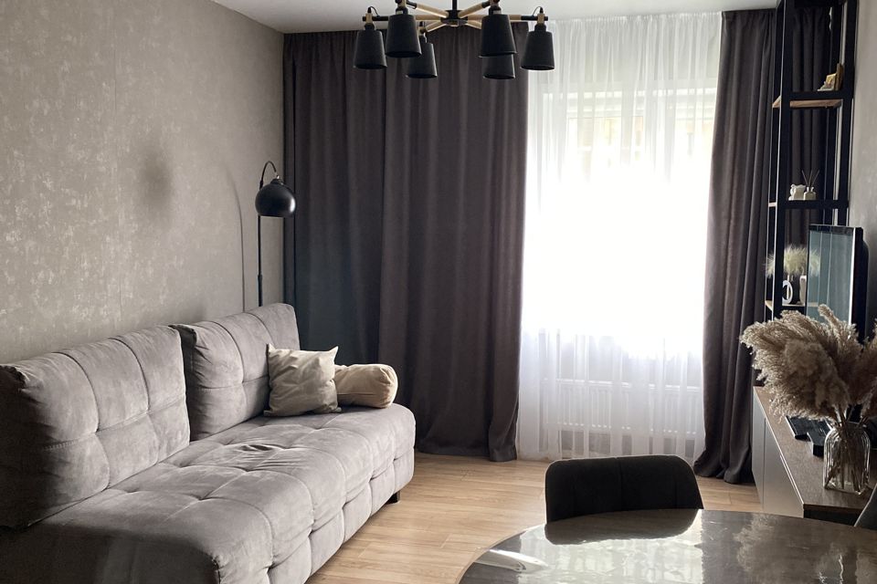 Продаётся 3-комнатная квартира, 73.3 м²