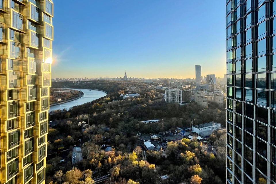 Продаётся 2-комнатная квартира, 57 м²