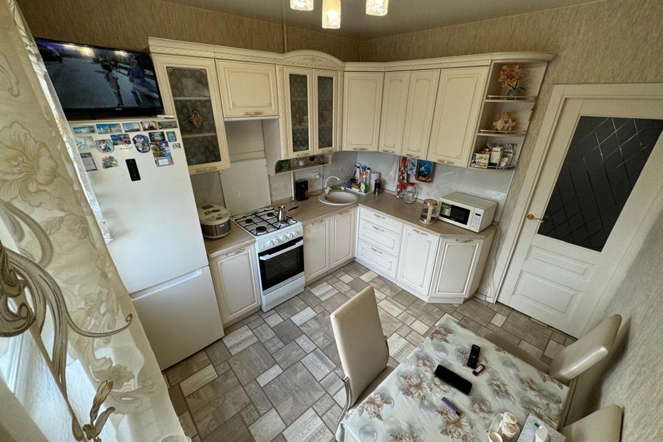Продаётся 1-комнатная квартира, 41 м²