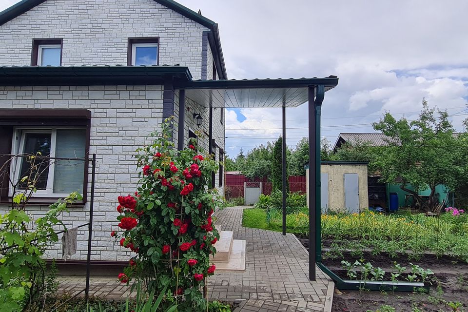 Продаётся 2-этажный дом, 80 м²