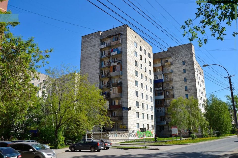 Продаётся комната в 2-комн. квартире, 14 м²