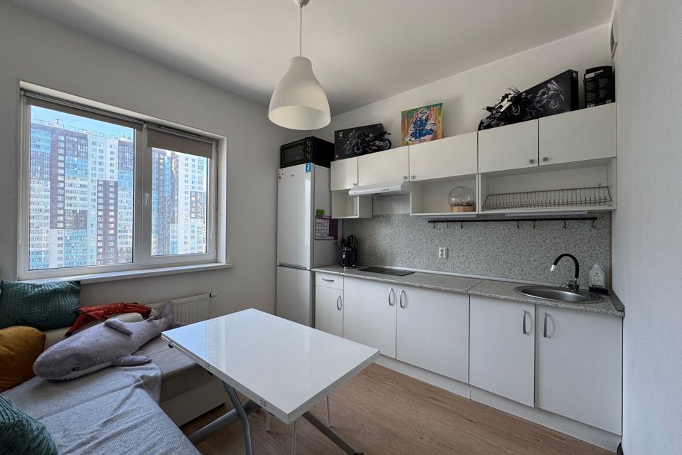 Продаётся 1-комнатная квартира, 37.1 м²
