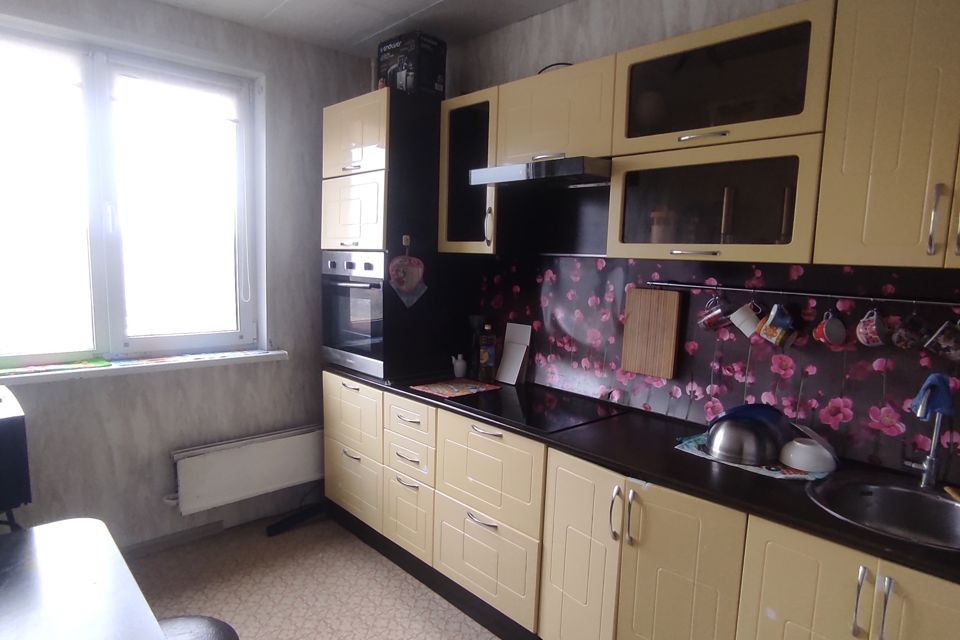 Продаётся 1-комнатная квартира, 32 м²