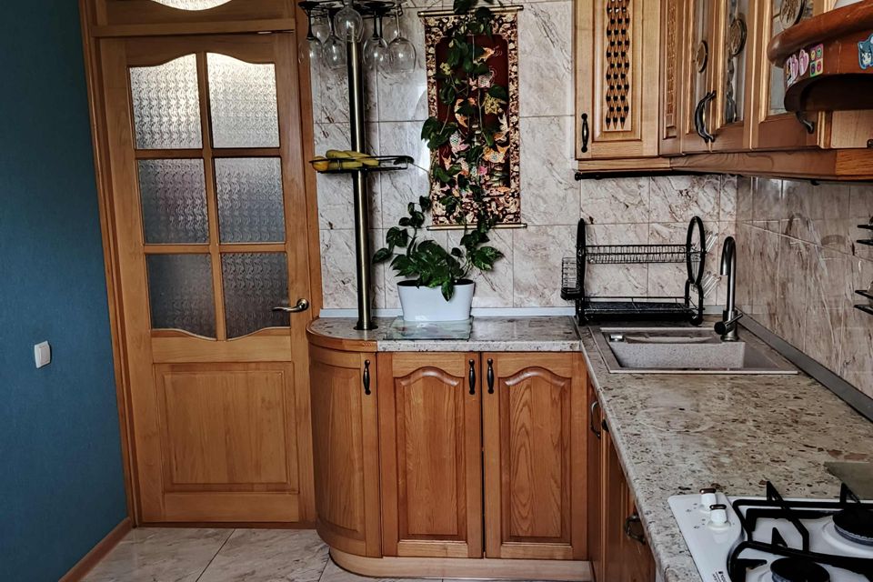 Продаётся 3-комнатная квартира, 67.9 м²