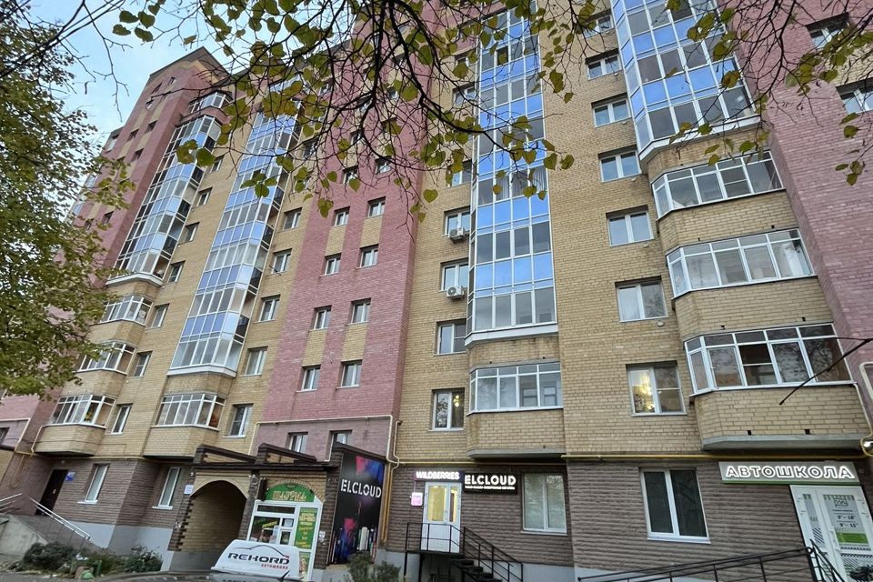 Продаётся 1-комнатная квартира, 43 м²