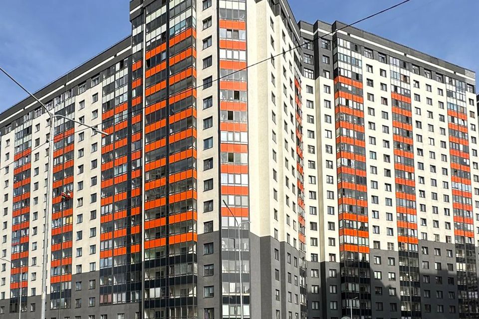 Продаётся 3-комнатная квартира, 98.1 м²