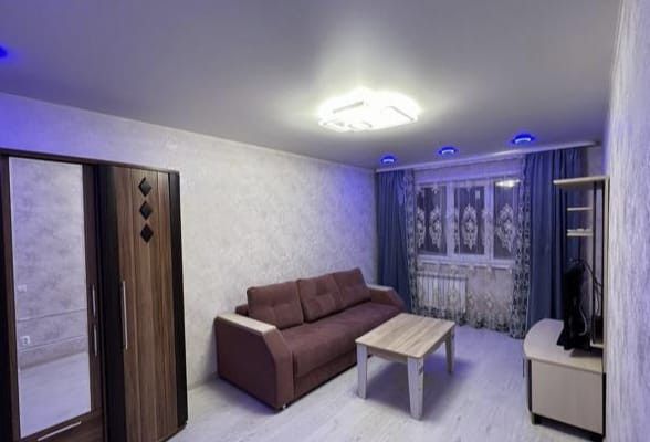 Продаётся 2-комнатная квартира, 42.4 м²