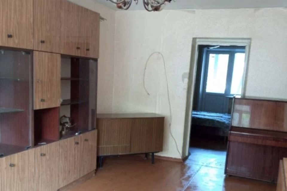 Продаётся 3-комнатная квартира, 55.8 м²