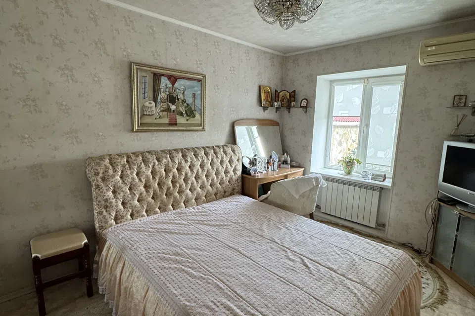 Продаётся 1-этажный дом, 100 м²