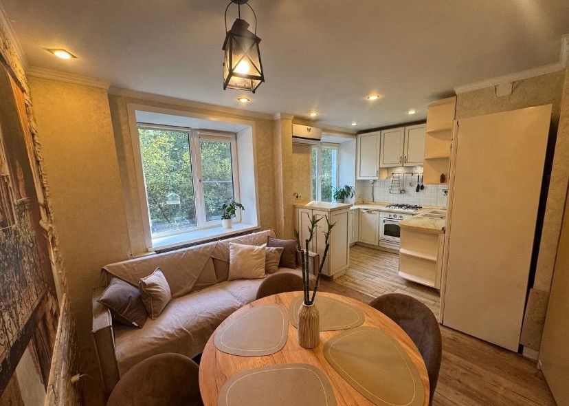 Продаётся 3-комнатная квартира, 54 м²