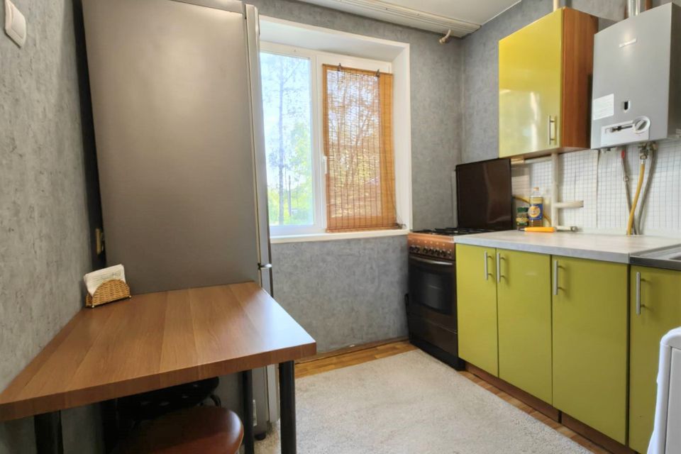 Продаётся 2-комнатная квартира, 43.7 м²