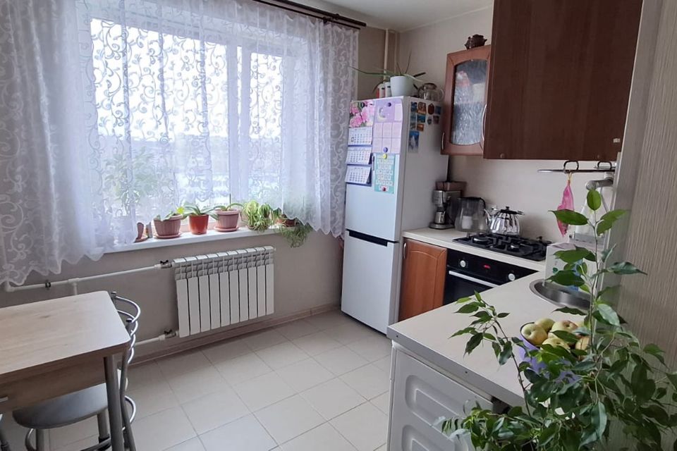 Продаётся 1-комнатная квартира, 37.7 м²