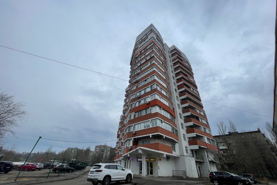 Продаётся 1-комнатная квартира, 42 м²