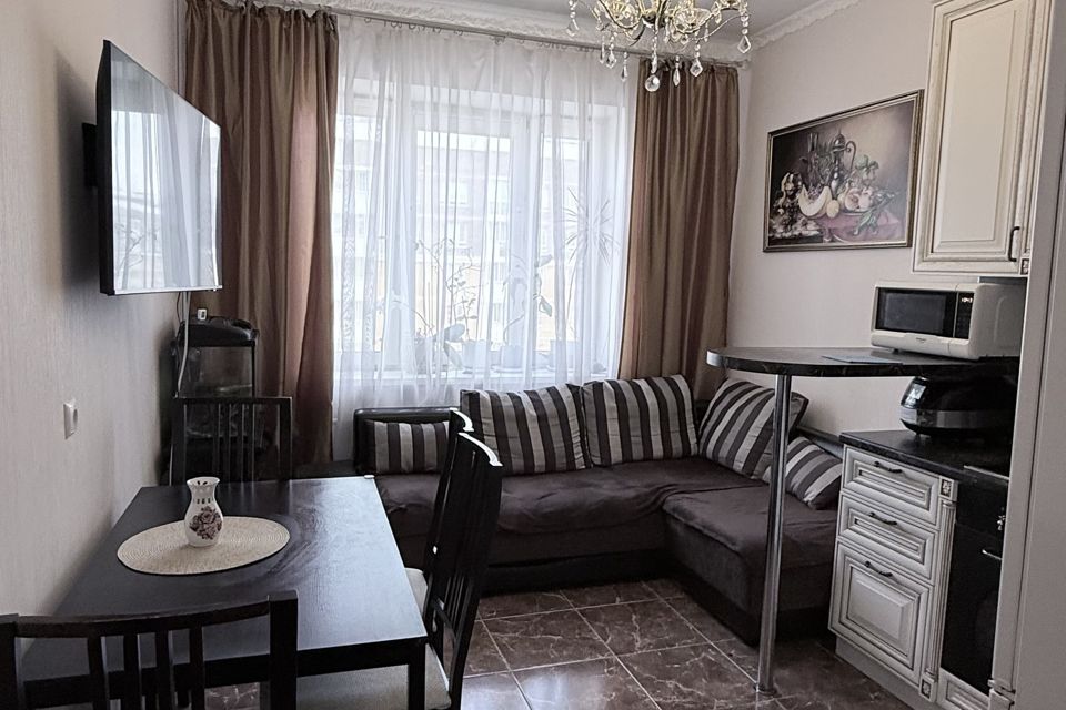 Продаётся 1-комнатная квартира, 37.2 м²