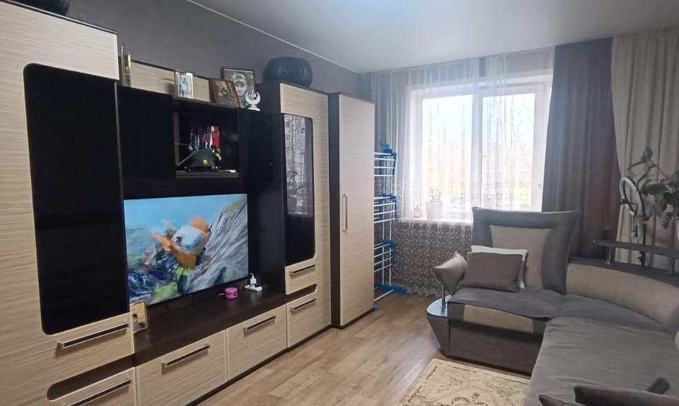 Продаётся 3-комнатная квартира, 61.4 м²
