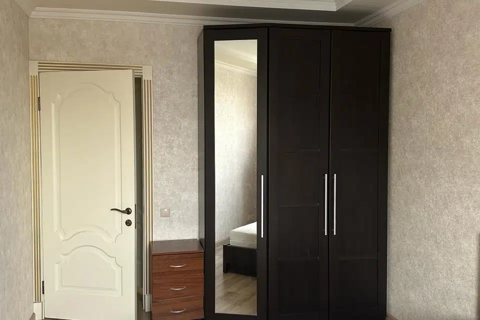 Продаётся 3-комнатная квартира, 62.7 м²