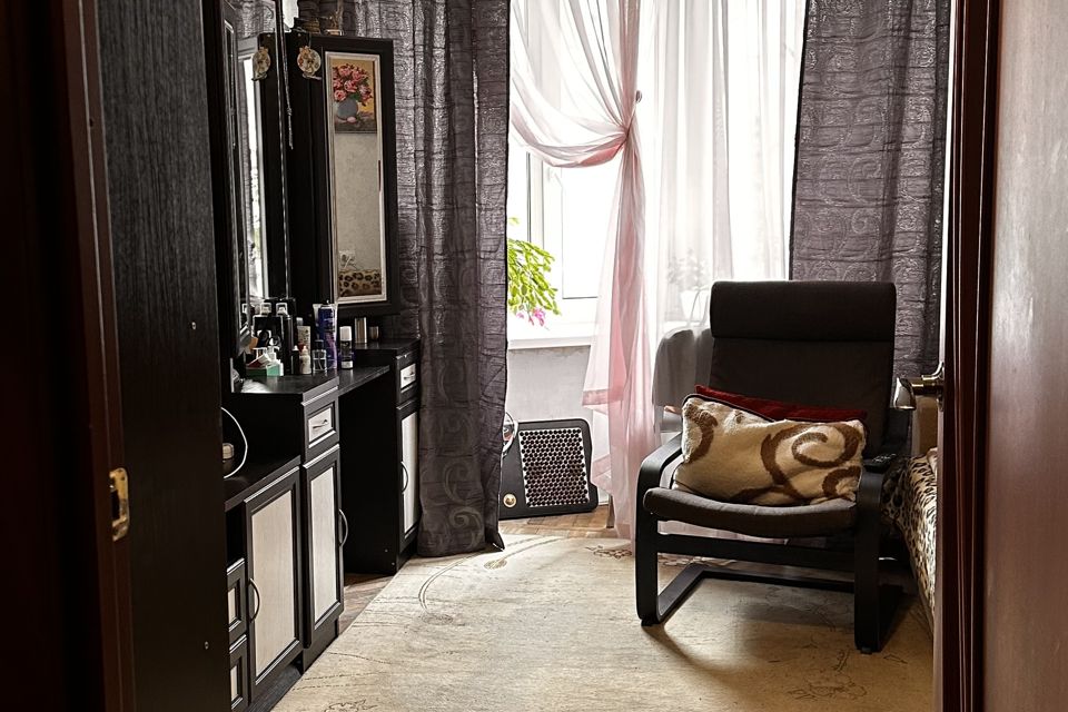 Продаётся 3-комнатная квартира, 56.4 м²