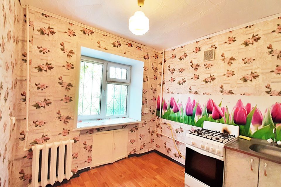 Продаётся 3-комнатная квартира, 54.1 м²
