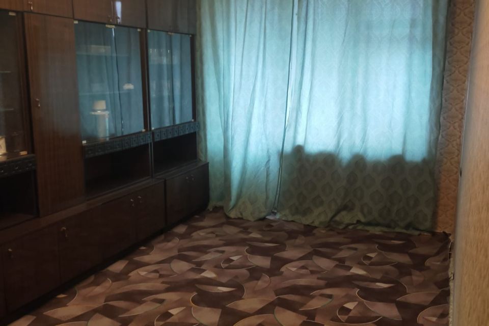 Продаётся 2-комнатная квартира, 42.8 м²