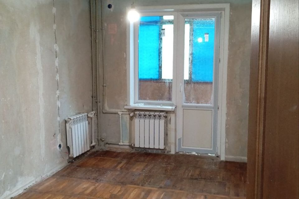 Продаётся 4-комнатная квартира, 80.9 м²