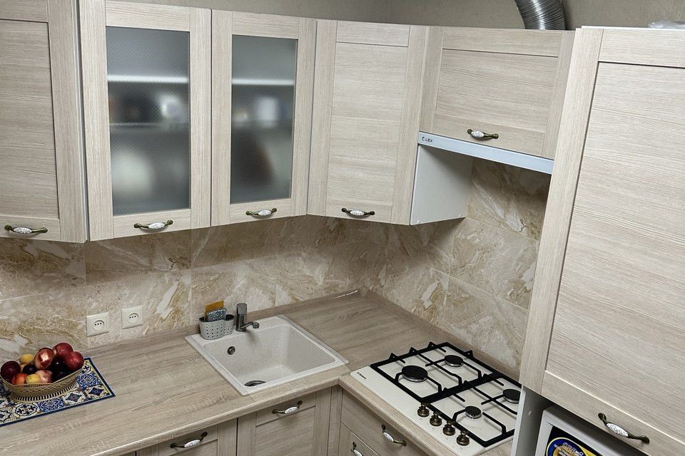 Продаётся 3-комнатная квартира, 57.3 м²