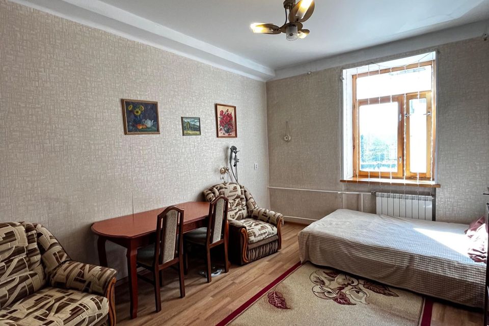 Продаётся 3-комнатная квартира, 82.5 м²