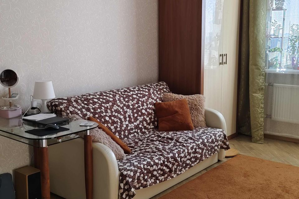 Продаётся 1-комнатная квартира, 43 м²