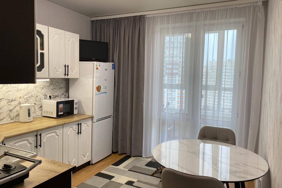 Продаётся 1-комнатная квартира, 36.5 м²