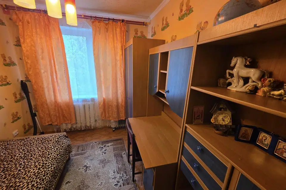 Продаётся 3-комнатная квартира, 50 м²