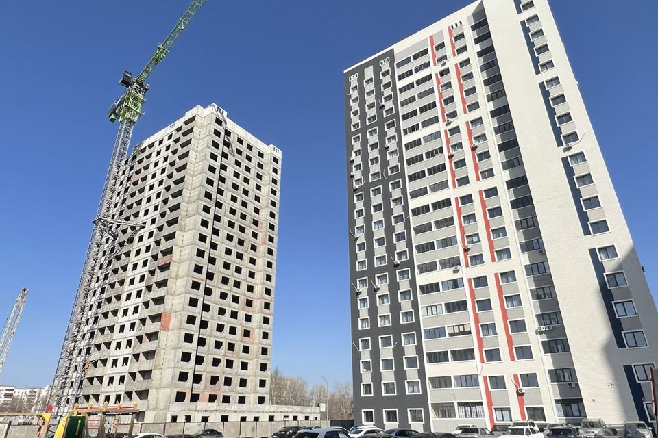 Продаётся 1-комнатная квартира, 43.99 м²