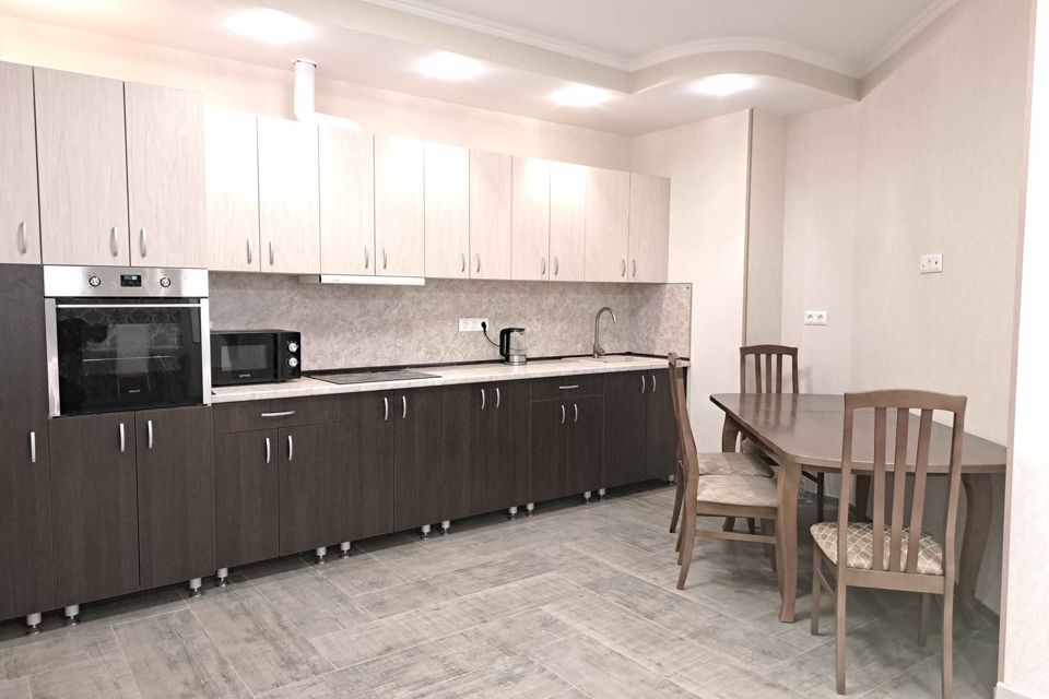 Сдаётся 3-комнатная квартира, 110 м²