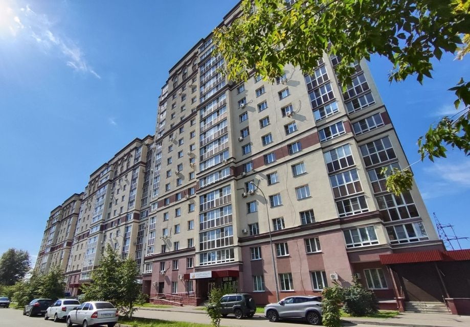 Продаётся 1-комнатная квартира, 42 м²