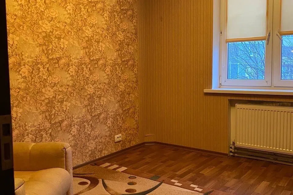 Продаётся 4-комнатная квартира, 83 м²
