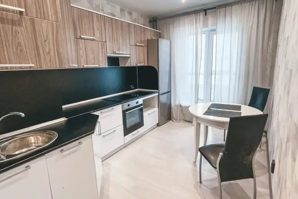Продаётся 1-комнатная квартира, 37.6 м²