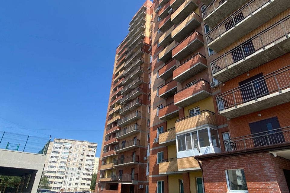 Продаётся 2-комнатная квартира, 61 м²