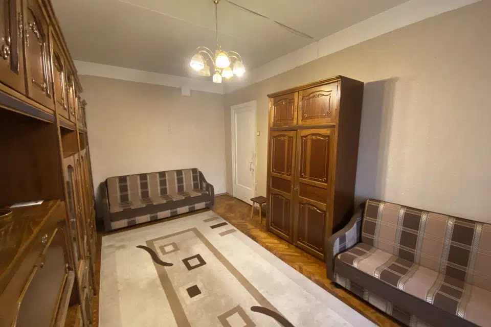 Продаётся 2-комнатная квартира, 56.5 м²