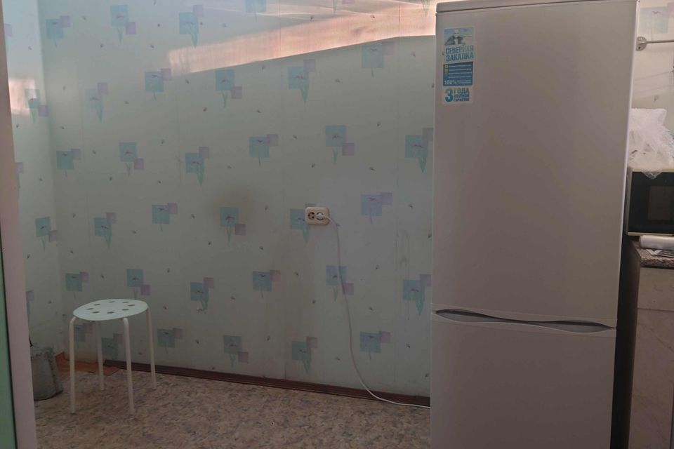 Продаётся 2 комнаты в 4-комн. квартире, 21.7 м²
